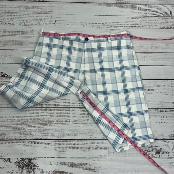 Lot of 4 Nike Men’s size 36 Plaid Tan White Gray Green Shorts - Picture 7 of 16